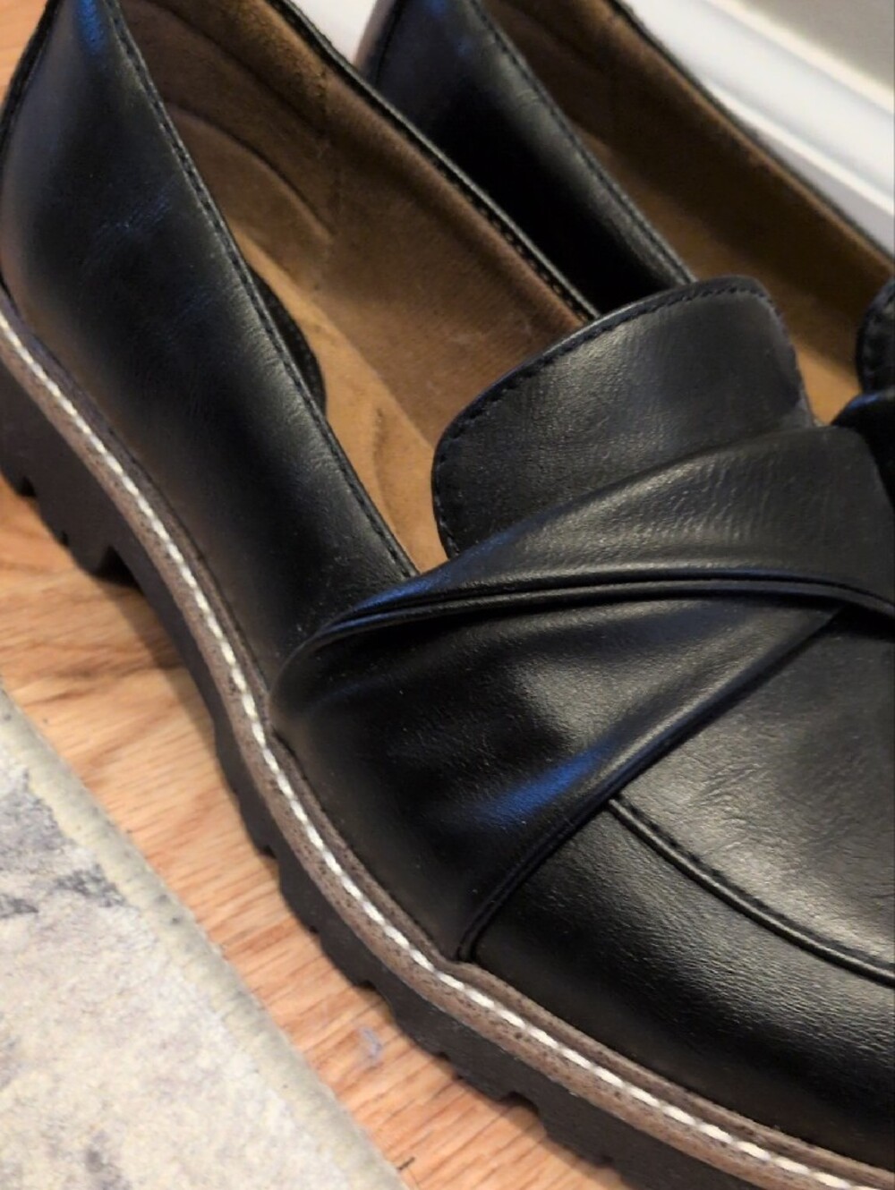 Black Leather Slip-On Loafer for Woman Size 5 1/2 - Picture 4 of 5